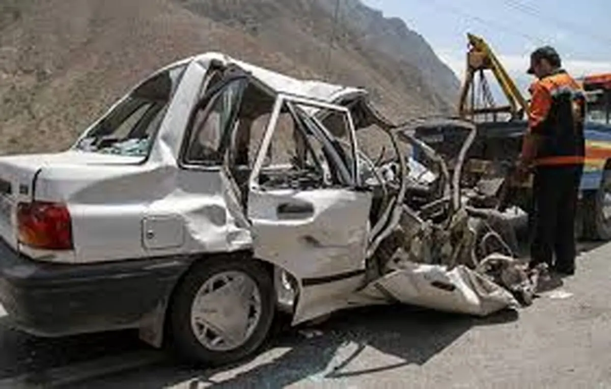 برخورد پراید با عابر پیاده یک کشته بر جای گذاشت
