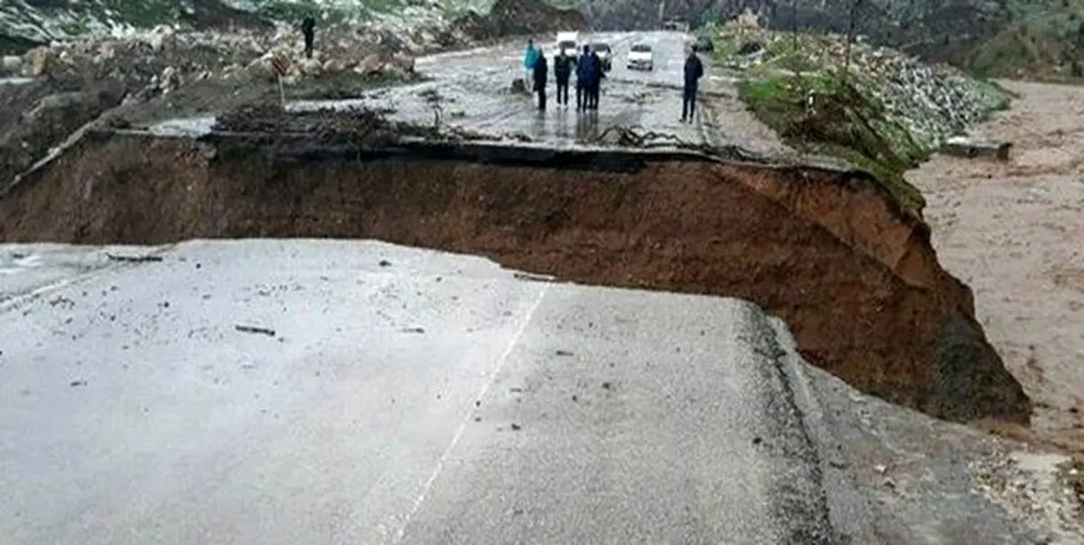 115 کیلومتر از جادههای لرستان تخریب شد