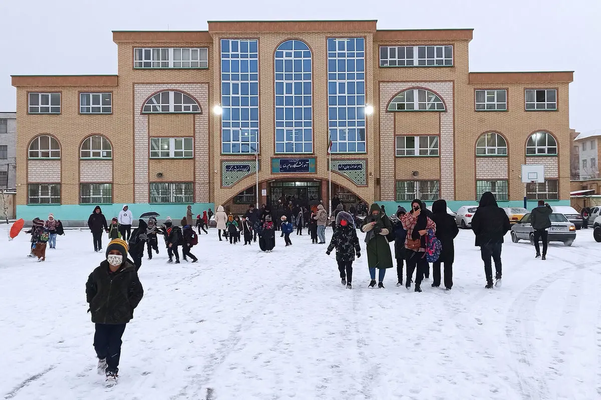 مدارس اردبیل فردا دوشنبه ۲۵ دی ۱۴۰۲ تعطیل شد
