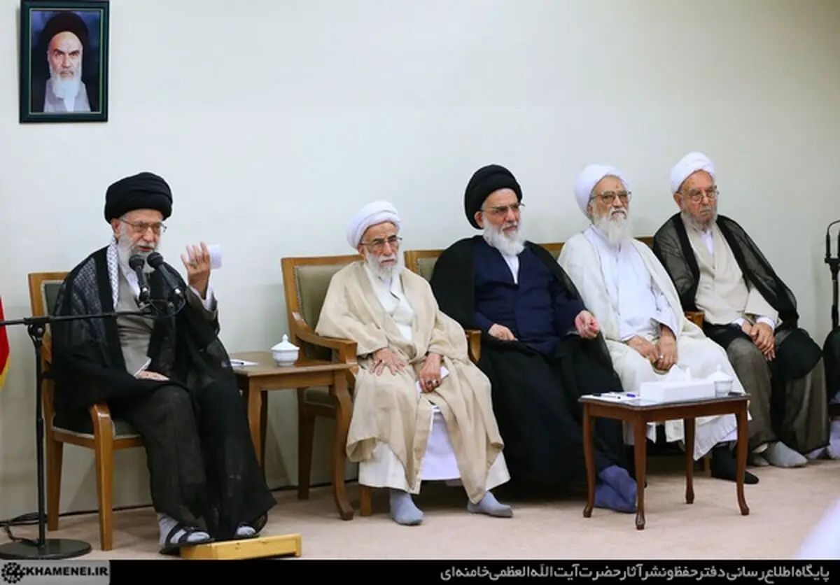 مقام معظم رهبری: حمله به نهادهای انقلاب روش‌ جاری بیگانگان است 