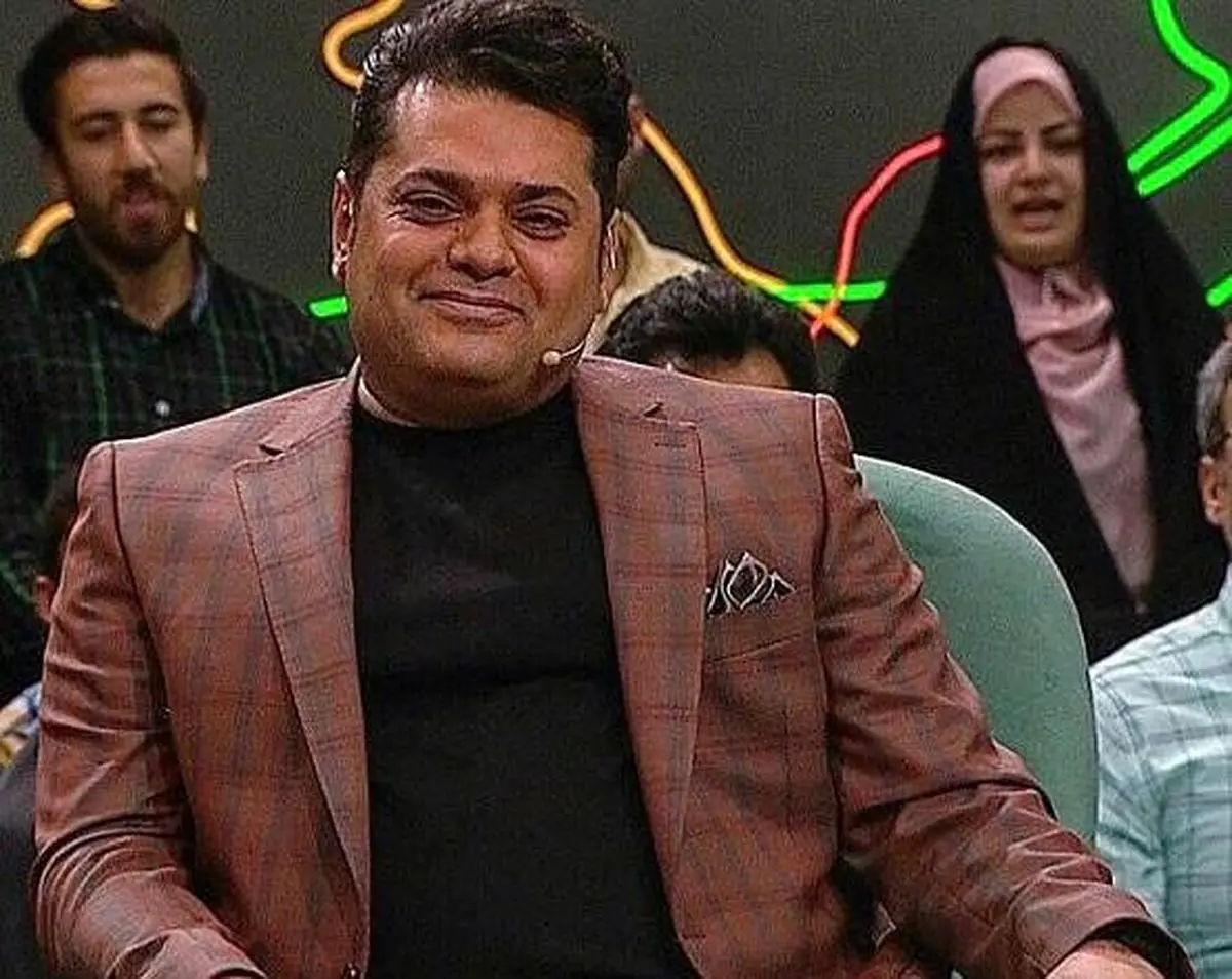 آنچه در خندوانه دیشب گذشت/ خواننده ای که دیگر نباید می خواند