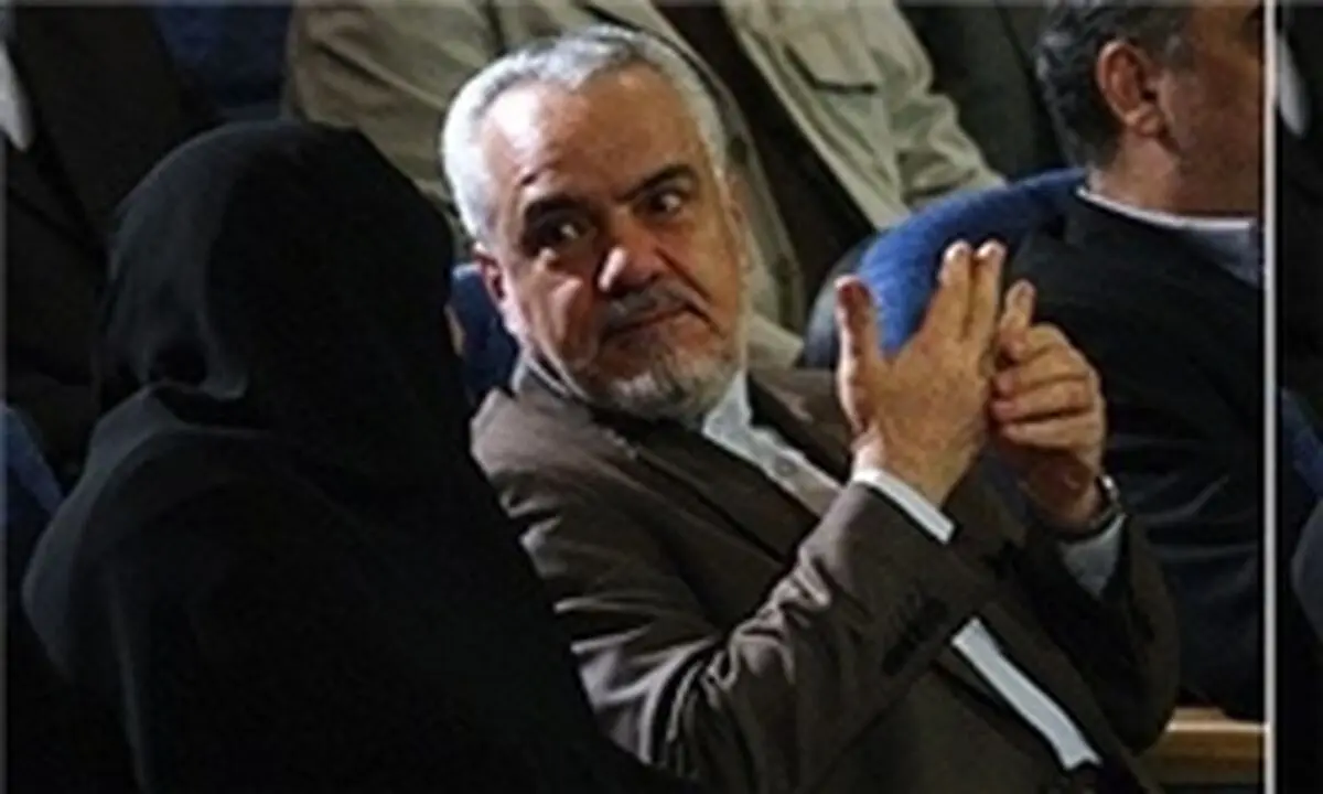 برخورد فیزیکی محافظان رحیمی باخبرنگار فارس