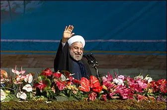 روحانی به جمع راهپیمانان تهرانی پیوست