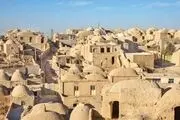 نمایی زیبا از قلعه فلک الافلاک