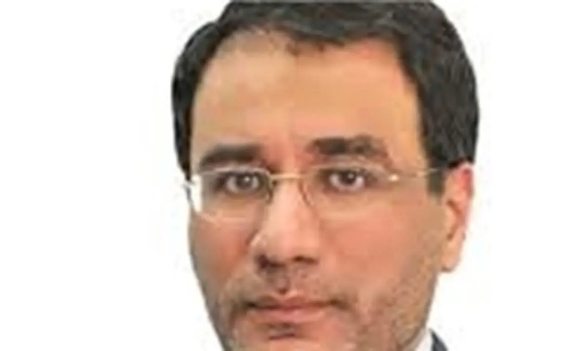 فرجی‌دانا: عزل و نصب‌ها با تأمل صورت می‌گیرد