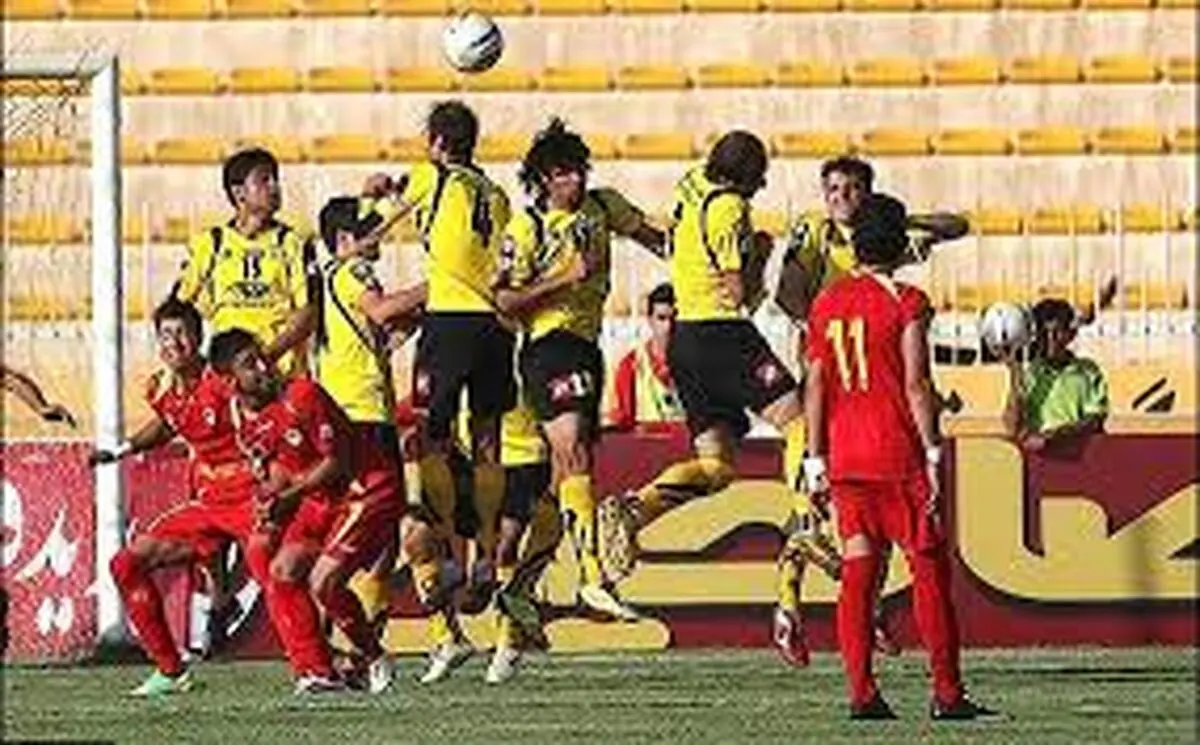 توقف سپاهان مقابل فولاد خوزستان