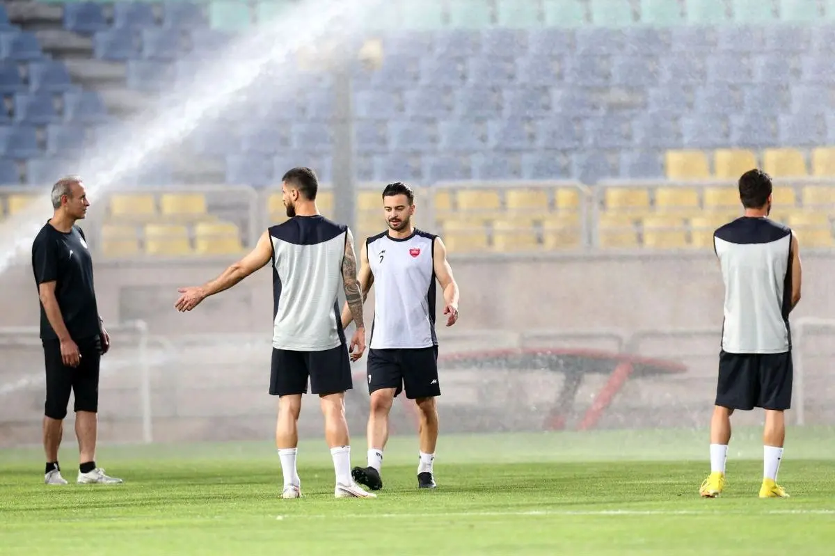 مهمان ویژه تمرین امروز پرسپولیس+عکس