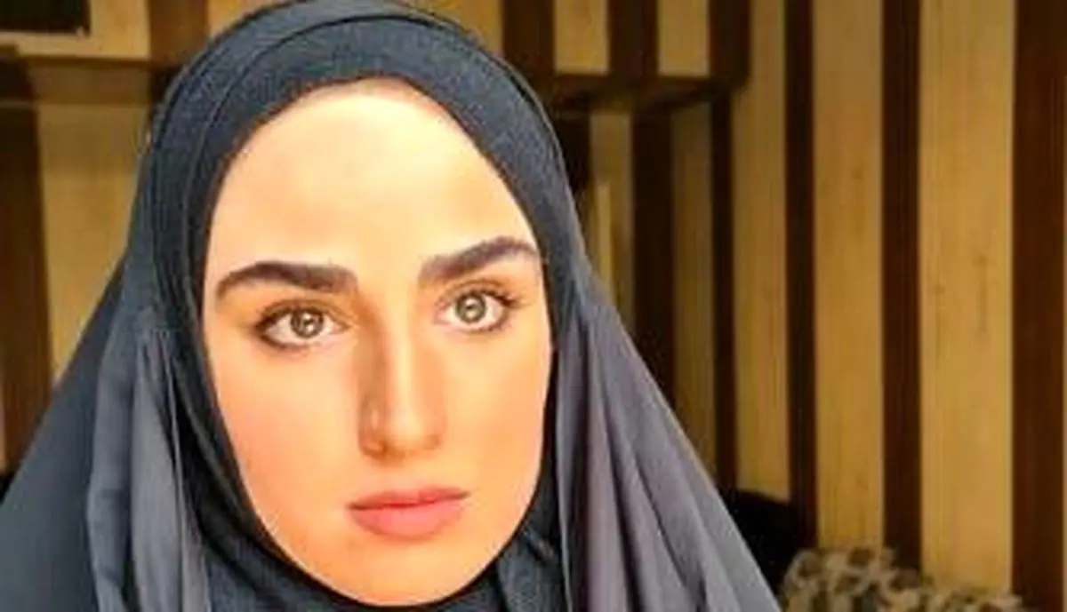  کافه گردی خانم بازیگر +عکس