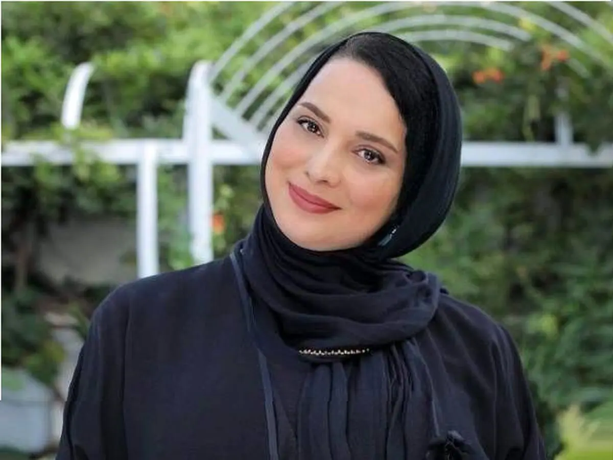 روشنک عجمیان کریسمس را تبریک گفت /عکس