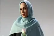 سوگل طهماسبی در یک رستوران/ عکس