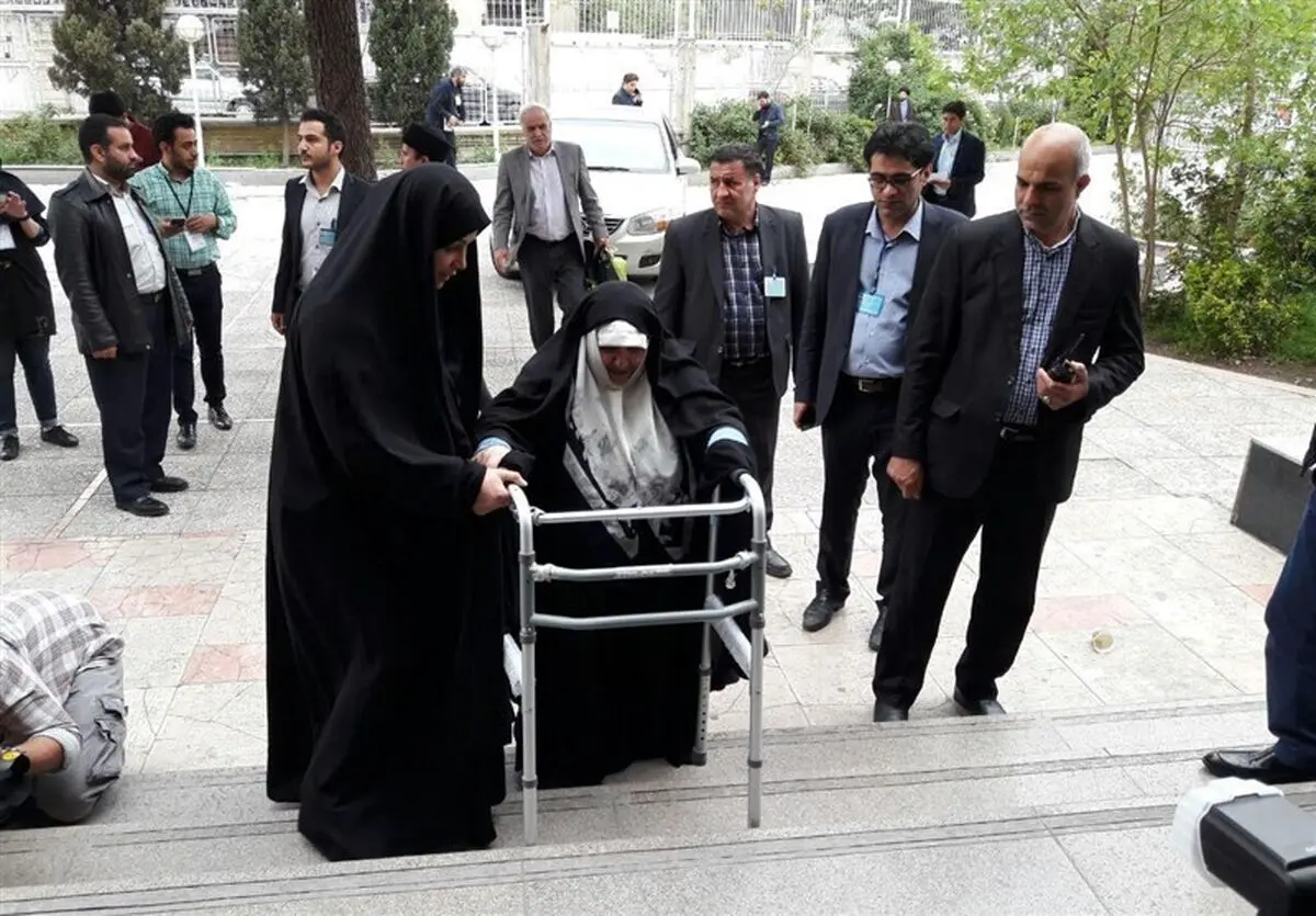 ثبت‌نام دختر مرحوم آیت‌الله طالقانی در انتخابات