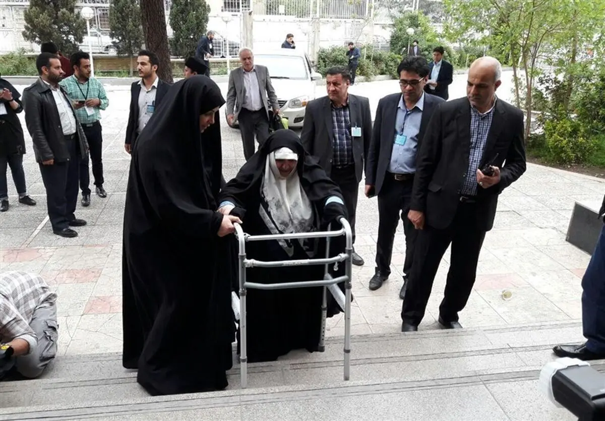 ثبت‌نام دختر مرحوم آیت‌الله طالقانی در انتخابات