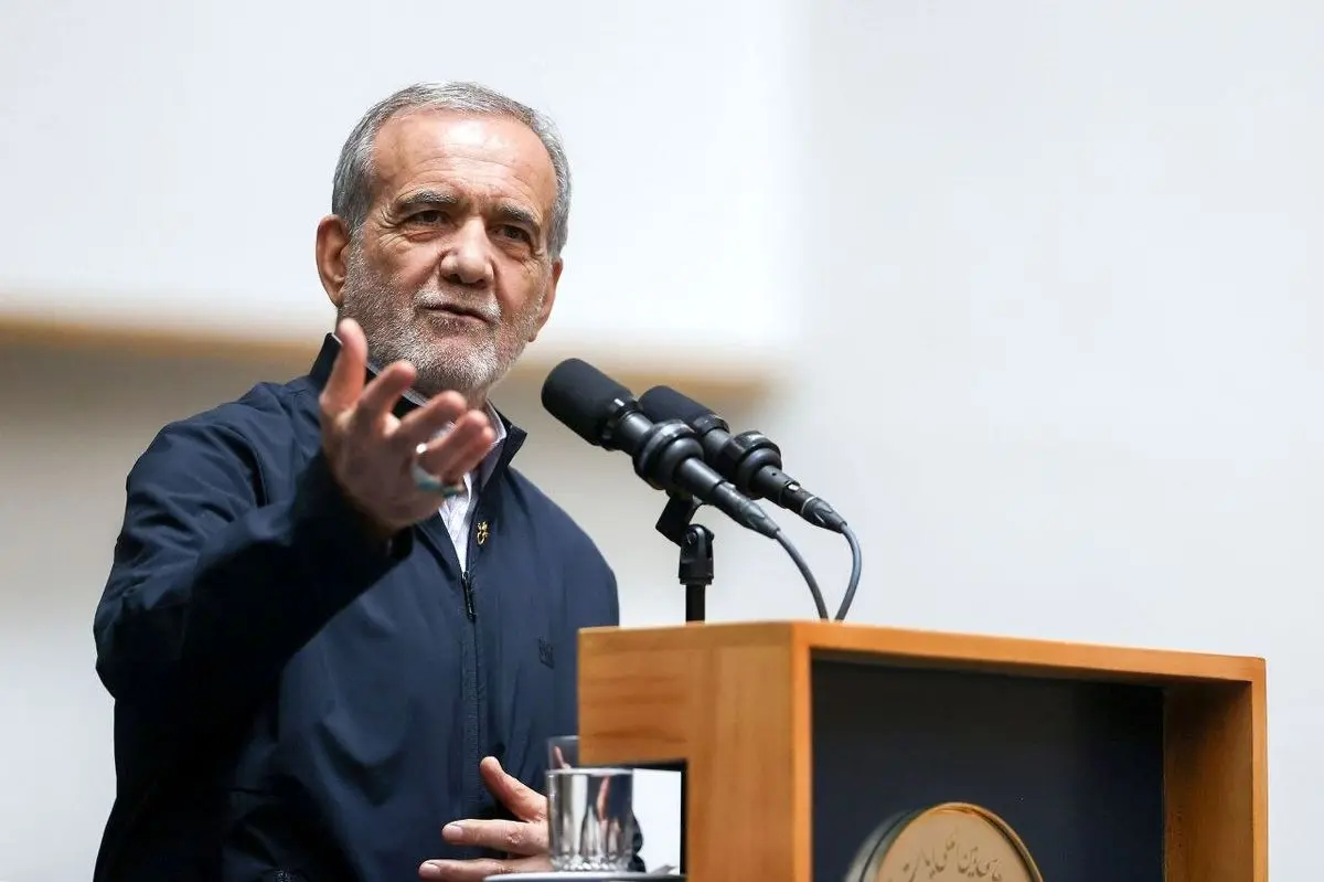 انتقاد پزشکیان از خروجی ادارات و نارضایتی مردم
