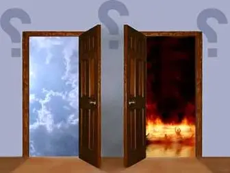 
چه مطالبی روی درب‌های بهشت و جهنم نوشته شده است؟

