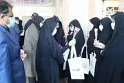 تجلیل از بانوان شاغل در مجتمع عروجیان