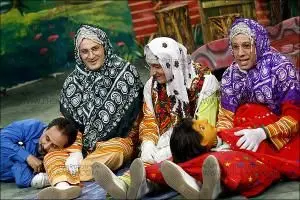 نقش خاله‌ها و عموهای تلویزیون در تربیت فرزندان