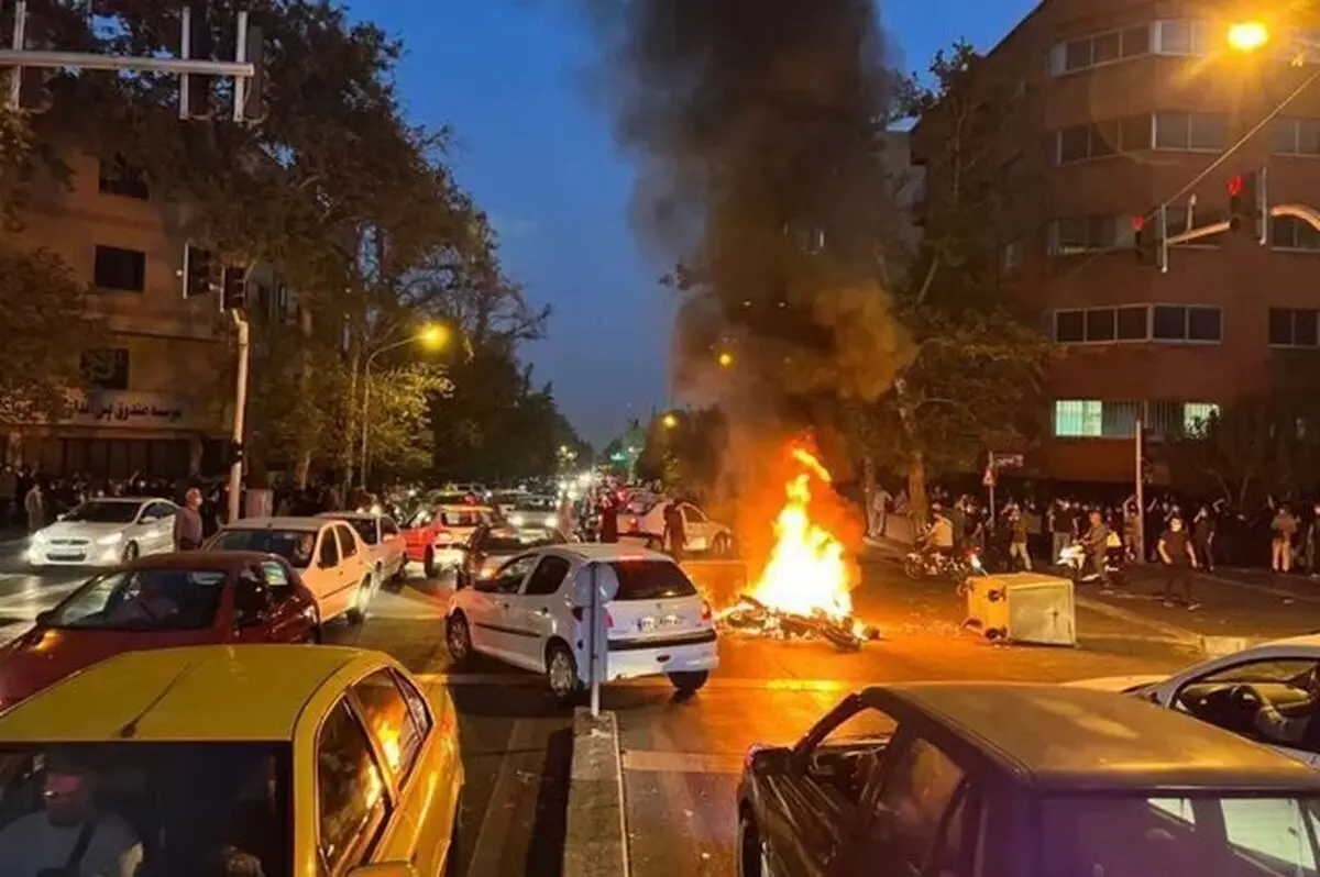 
شهردار بجنورد: اغتشاشگران ۳۰ میلیارد تومان به شهر خسارت زدند
