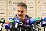 تنها می‌توانم دستیار گل‌محمدی باشم