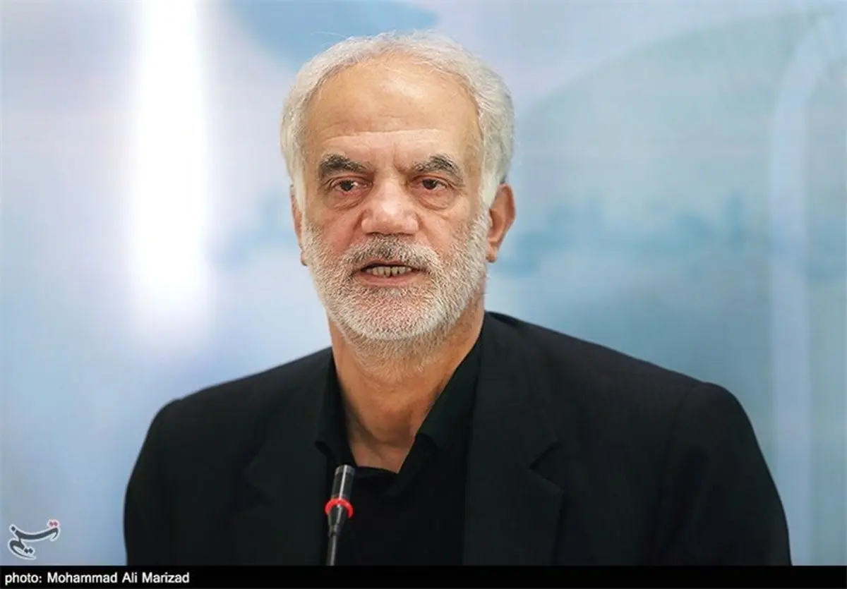 سیاستمداران از واژه "افراطی و تندرو" استفاده نکنند