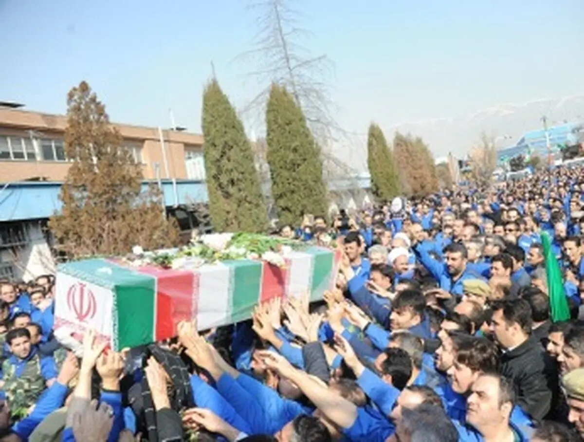 ایران خودرو معراج شهید گمنام