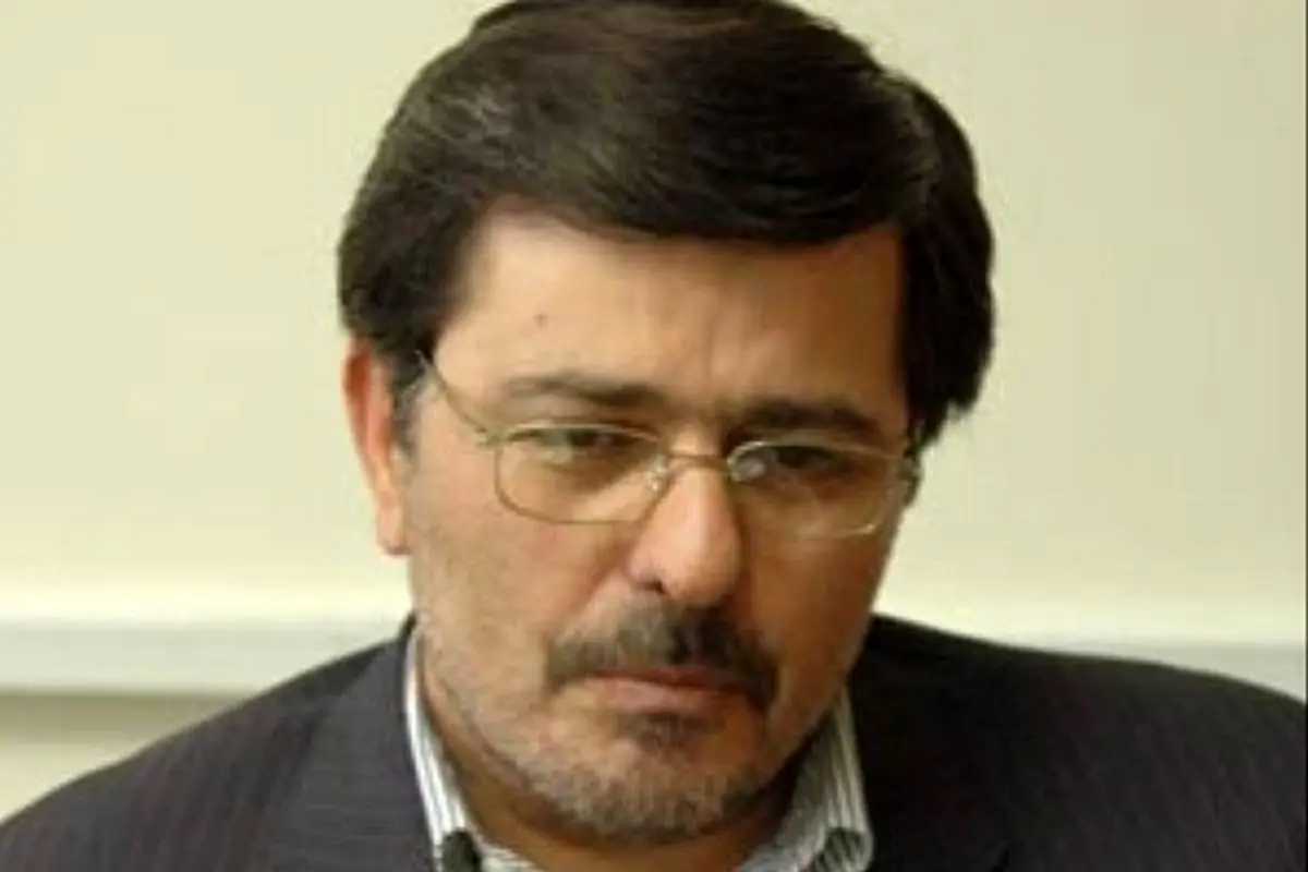 طاهرنژاد: خصولتیها اقتصاد کشور را بیمار میکنند