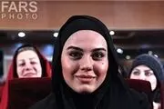 تصاویر آزاده زارعی با ژست های مختلف