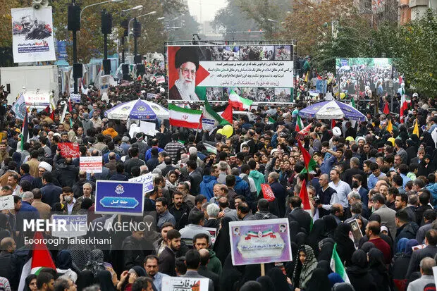 راهپیمایی یوم الله ۱۳ آبان در تهران/گزارش تصویری