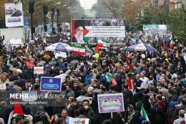 راهپیمایی یوم الله ۱۳ آبان در تهران/گزارش تصویری