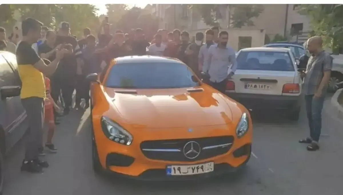 بلایی که کنعانی زادگان بر سر خودروهای وارداتی بازیکنان آورد