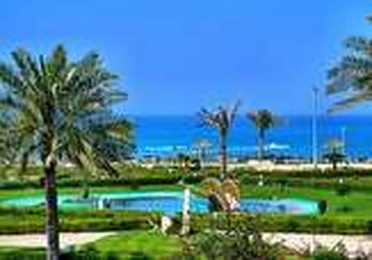 قایق سواری خواننده مشهور و همسرش +عکس