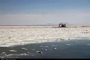 دریاچه ارومیه در مدت کوتاهی 300 کیلومتر عقب نشینی کرد