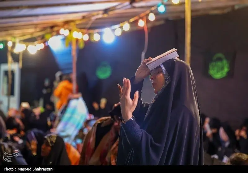 شب قدر در کهف الشهدا/ گزارش تصویری
