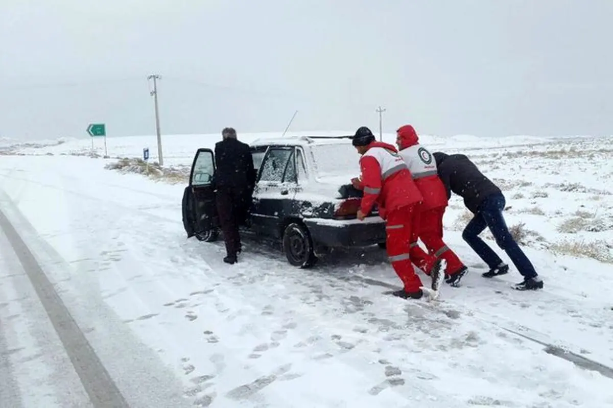 بارش ۷۰ سانتی متری برف در کوهرنگ