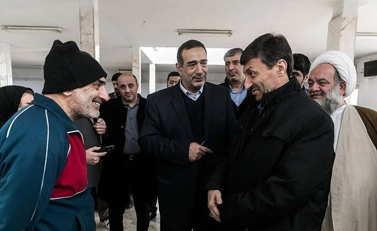 بازدید فتاح از مرکز نگهداری بیماران مزمن روانی+ عکس