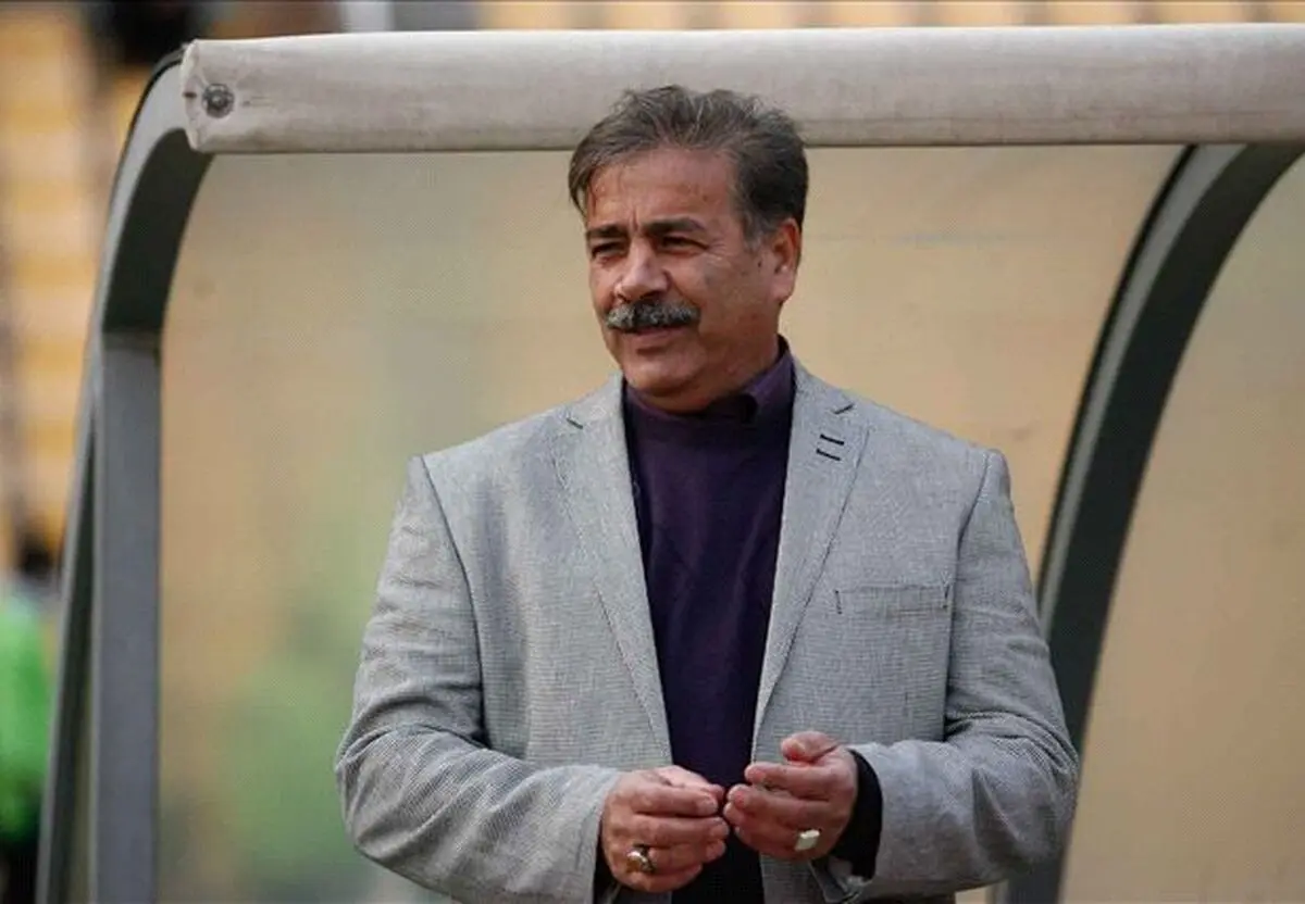 سرمربی سپاهان به آمریکا باز می‌گردد