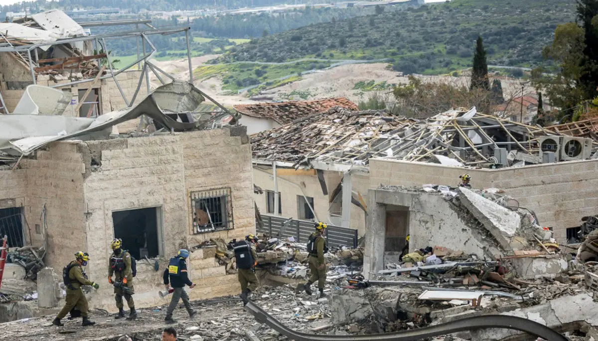 موشک‌های ایرانی ایستگاه مرکزی قطار حومه تل‌آویو را تعطیل کرد