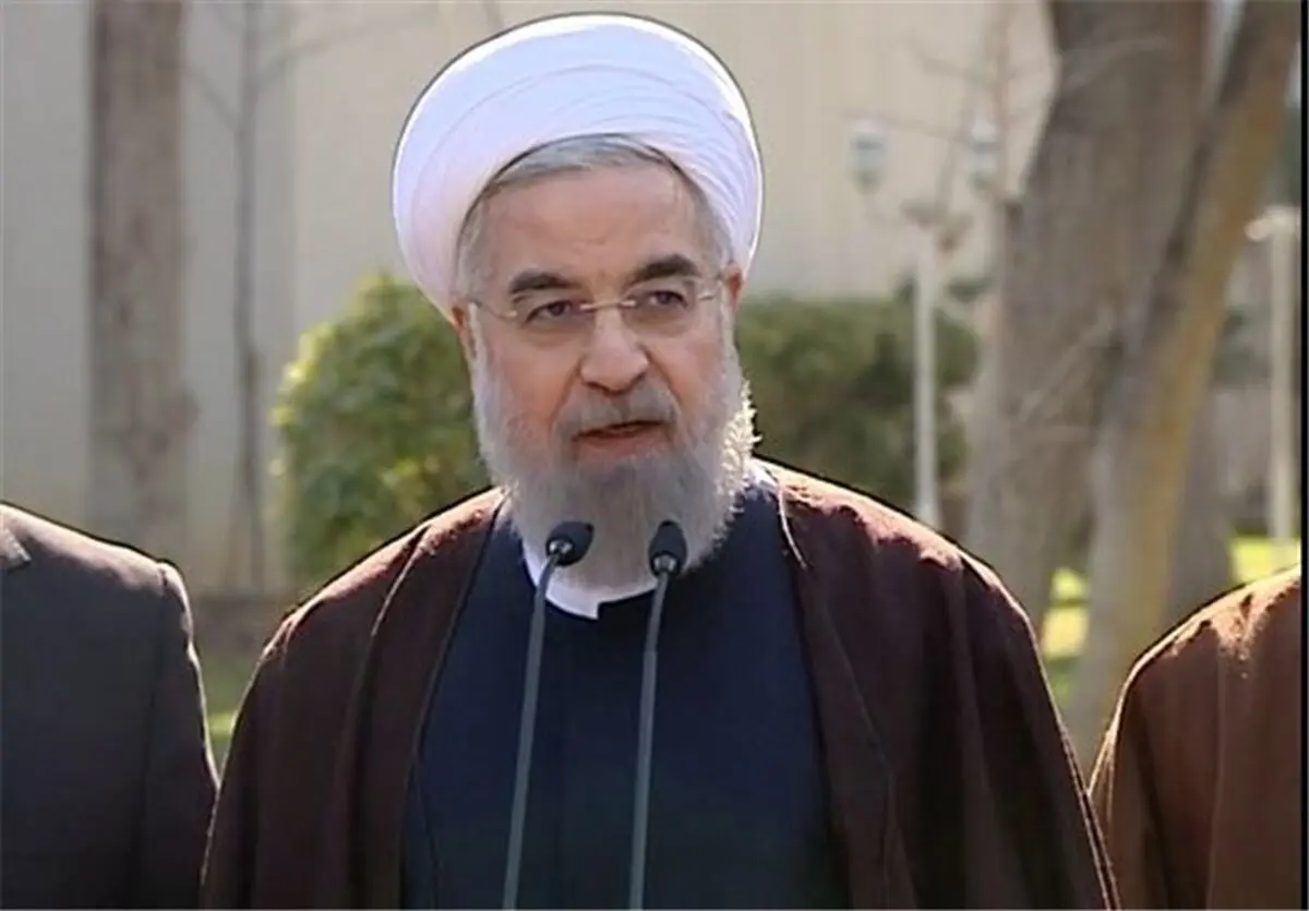 نامه مجلسی ها به روحانی/به فرامین رهبری بیشتر توجه کنید
