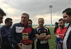 هدیه جالب هوادار خردسال پرسپولیس به برانکو +عکس