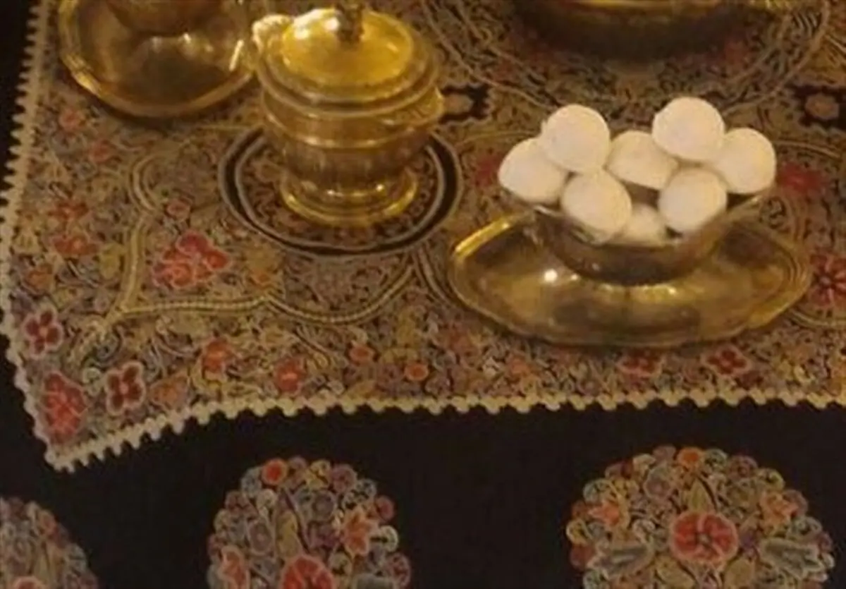 اشیای تاریخی شب یلدا در نیاوران+ عکس