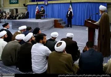 دیدار طلاب