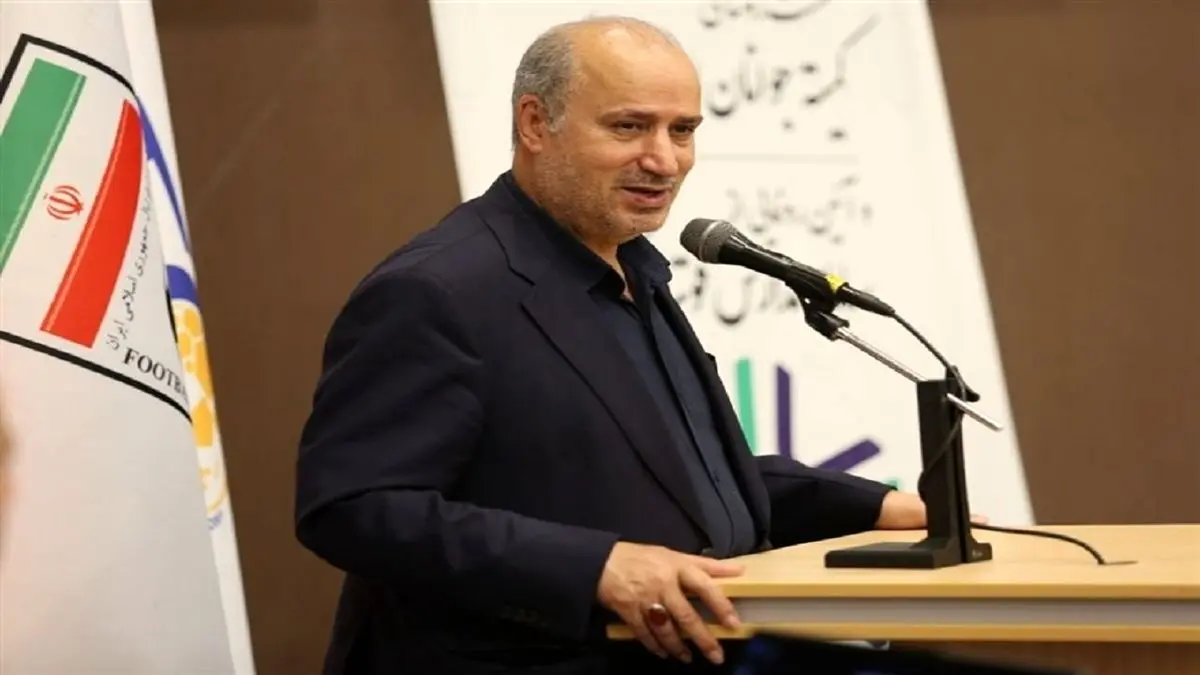 تاج: مردم در جریان صدور مجوز حرفهای قرار بگیرند