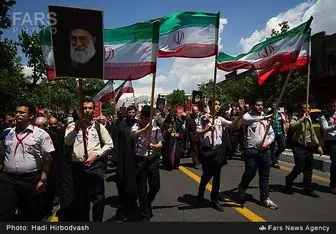 تظاهرات ارمنی های ایران مقابل سفارت ترکیه در تهران/ فیلم