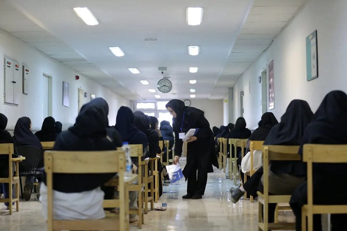 تمام دانشگاهها تا پایان ترم غیرحضوری شدند