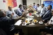 حالا به‌جای داور، کمک‌داور و بازیکن حریف را می‌خرند!