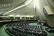 بانک‌ها باید از بنگاه داری خارج شوند
