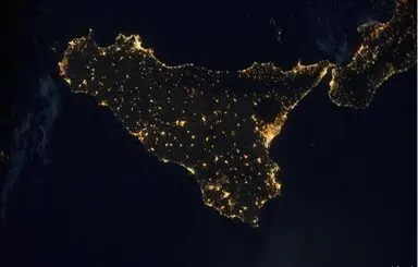 n00172109-r-b-009