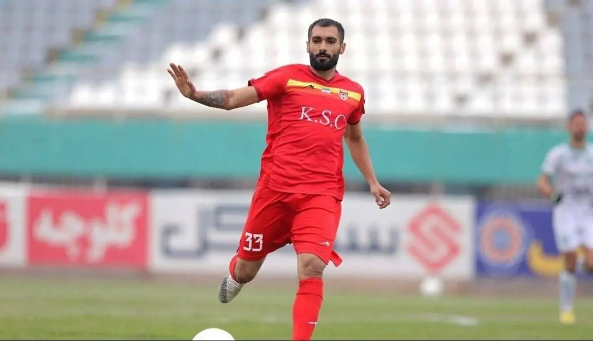 انصراف عارف آقاسی از رفتن به پرسپولیس