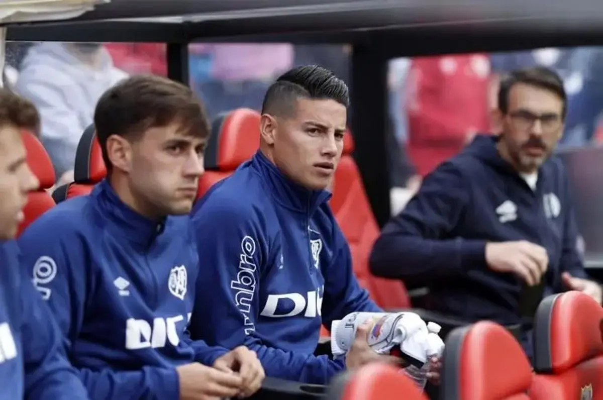 خامس مصدوم شد؛ کلمبیا دست به دعا برداشت!