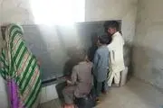 مدرسه‌ای با حداقل امکانات/ عکس