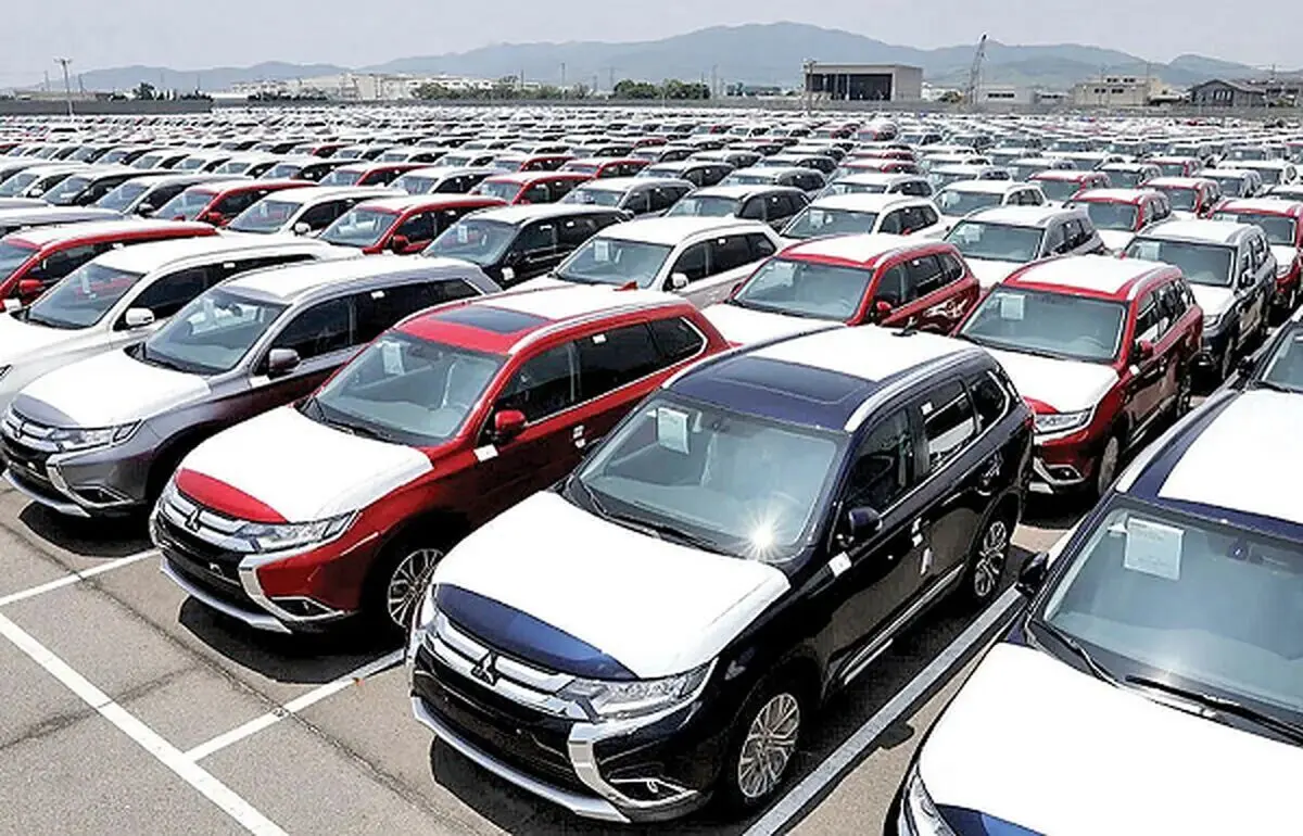 پیش‌بینی قیمت‌ها در بازار خودرو؛ احتمال گران‌تر شدن وارداتی‌ها؟

